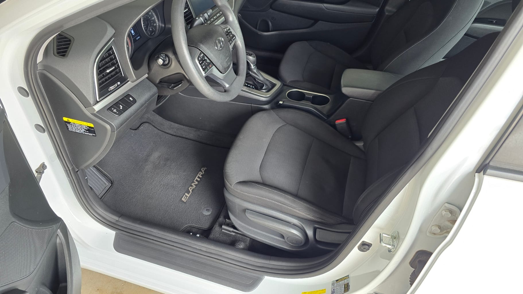 Hyundai Elantra Full exterior — after